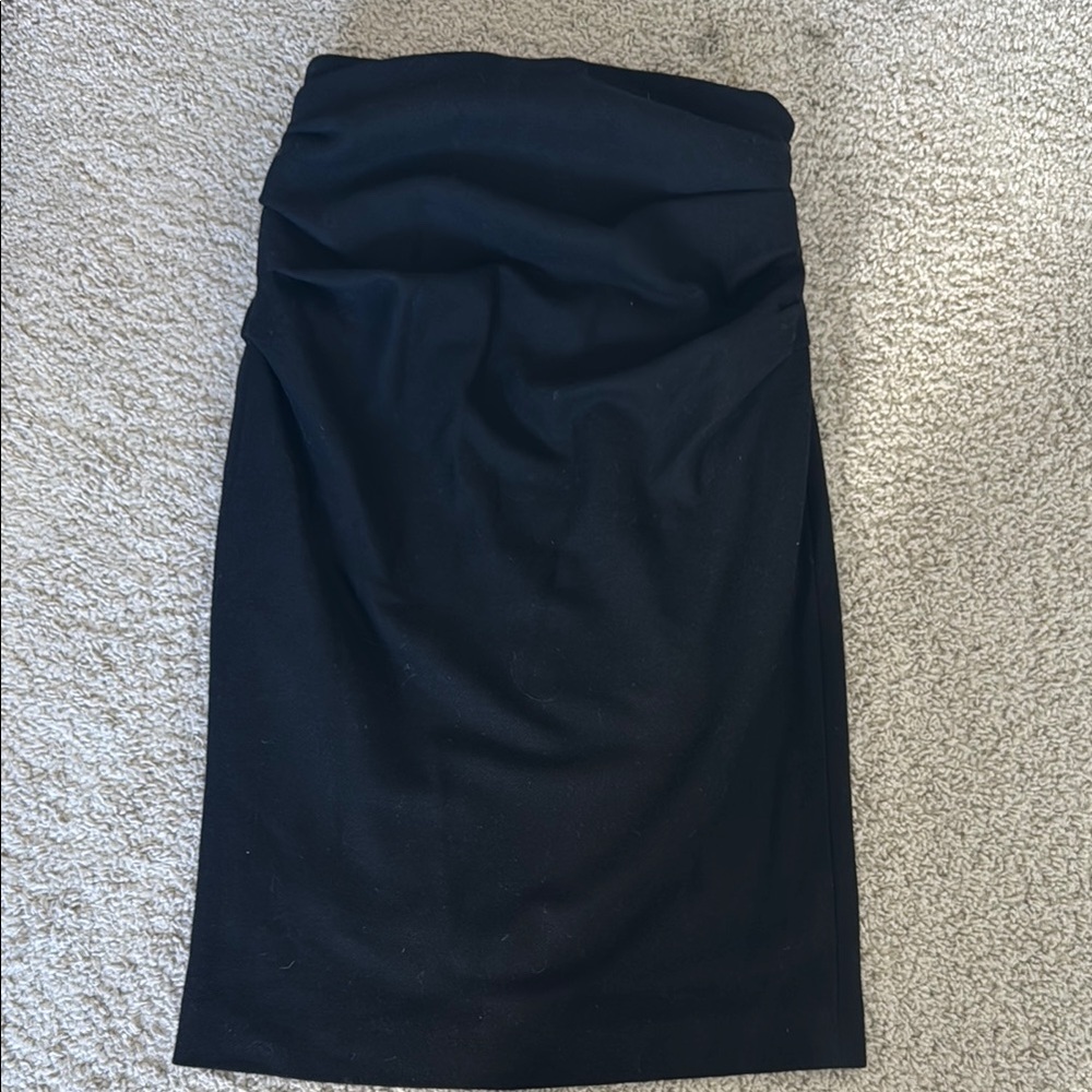 Obakki Black Knee-Length Ruched Pencil Skirt
